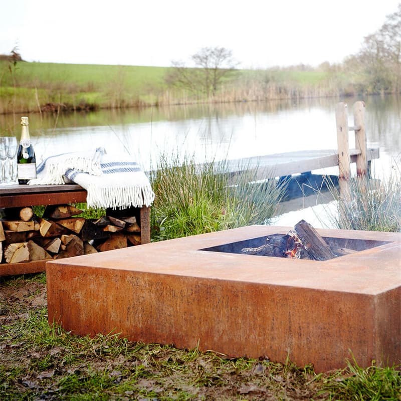 <h3>39 fire pit ideas for backyards, big and small - MSN</h3>
